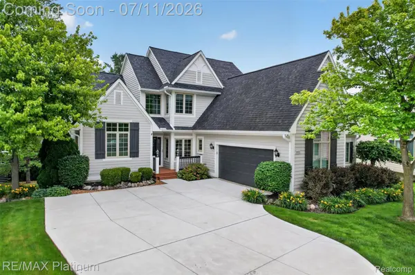 4455 Villa France DR, Genoa Township, MI 48116