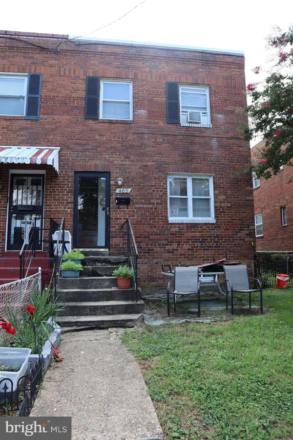 465 VALLEY AVE SE, Washington, DC 20032