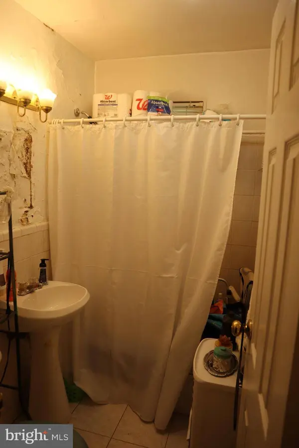 465 VALLEY AVE SE, Washington, DC 20032