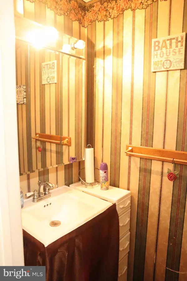 721 BONINI RD SE, Washington, DC 20032