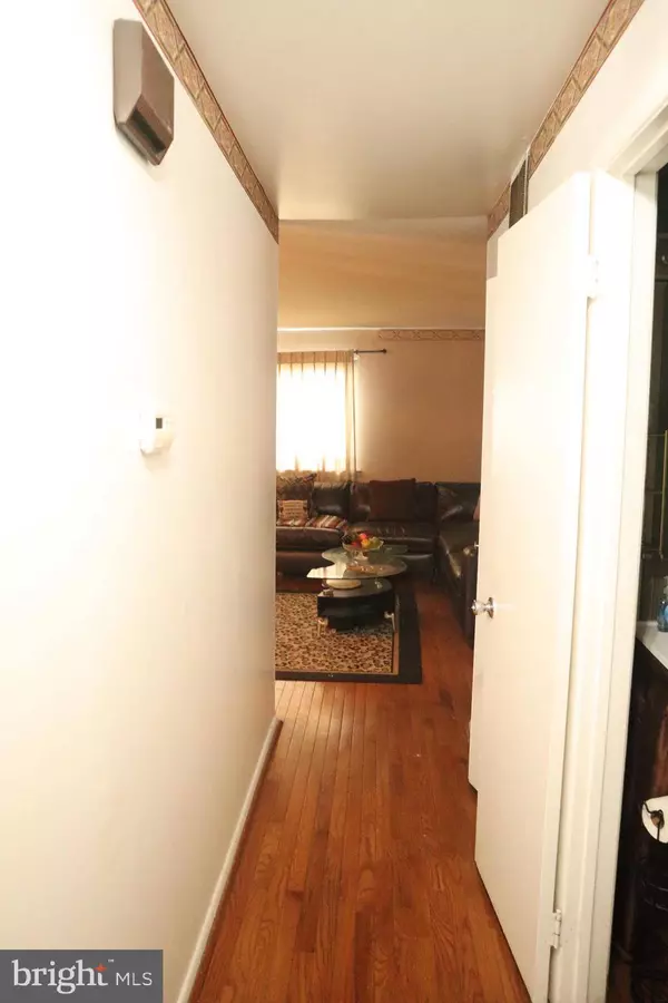 721 BONINI RD SE, Washington, DC 20032