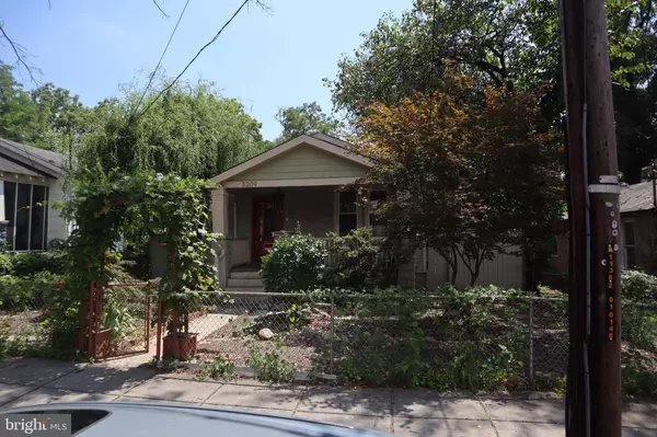 3209 E ST SE, Washington, DC 20019