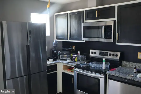 320 ST LOUIS ST SE #322B, Washington, DC 20019