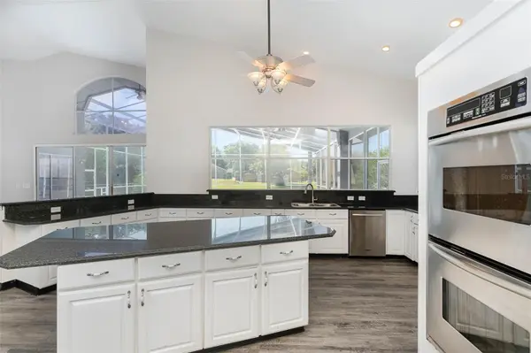 1500 Acropolis Cir, Ocoee, FL 34761-4100