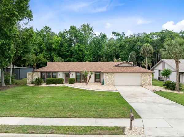 106 Lonesome Pine Dr, Longwood, FL 32779-2427