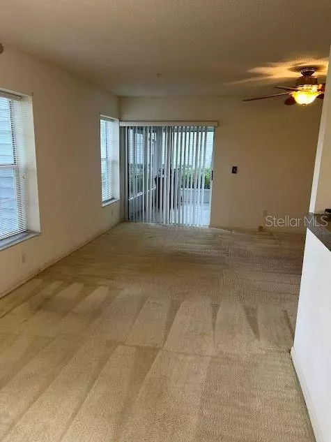 920 LOCH CARRON #16, Apopka, FL 32712