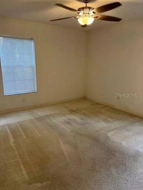 920 LOCH CARRON #16, Apopka, FL 32712