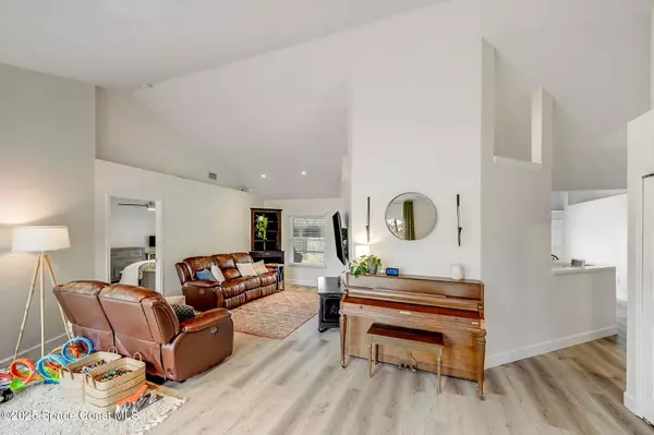 1909 Crane Creek BLVD, Melbourne, FL 32940