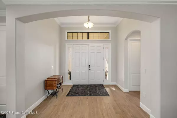 8377 Crimson DR, Melbourne, FL 32940