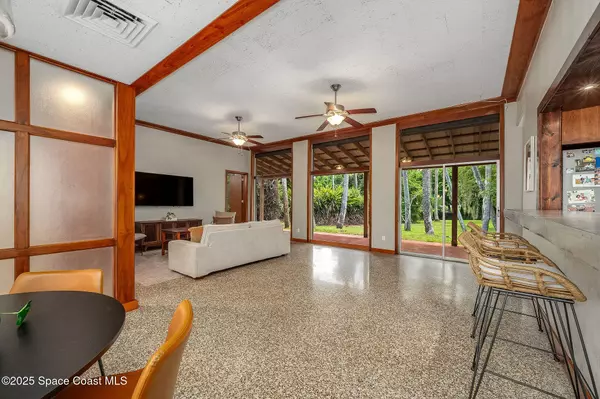 2318 Country Club RD, Melbourne, FL 32901