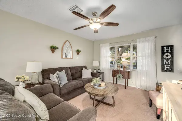 828 Parkwood AVE, Titusville, FL 32796