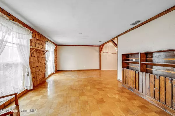 1608 Watrous DR, Titusville, FL 32780