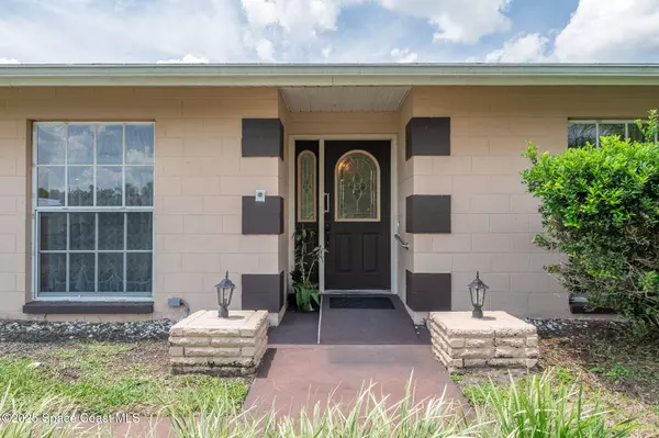 1608 Watrous DR, Titusville, FL 32780