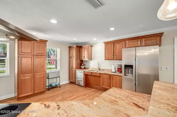 1716 S Eden CIR, Titusville, FL 32796