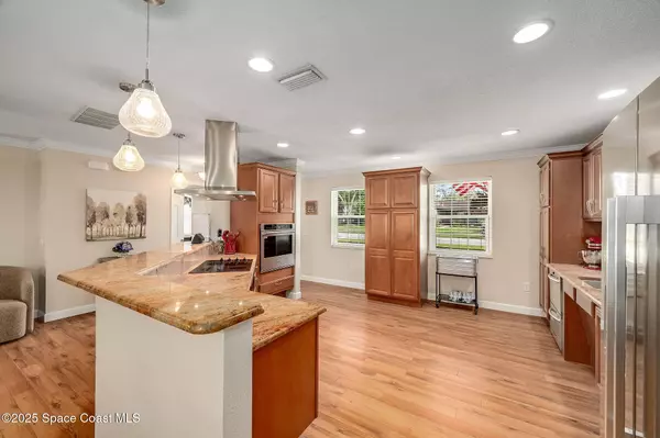 1716 S Eden CIR, Titusville, FL 32796