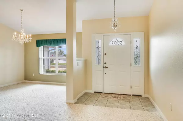 3990 Tangle DR, Titusville, FL 32796