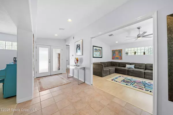 1732 Bay Shore DR, Cocoa Beach, FL 32931