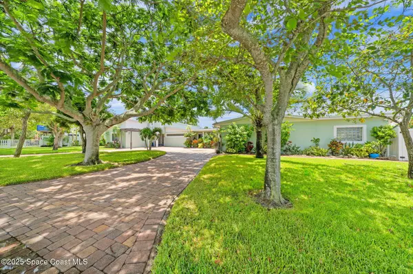 1732 Bay Shore DR, Cocoa Beach, FL 32931