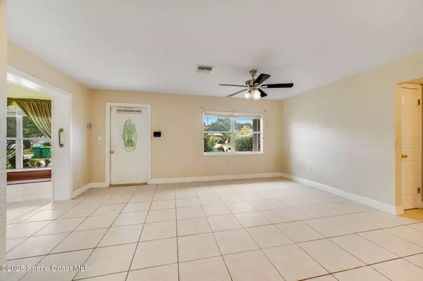 421 4th ST, Merritt Island, FL 32953