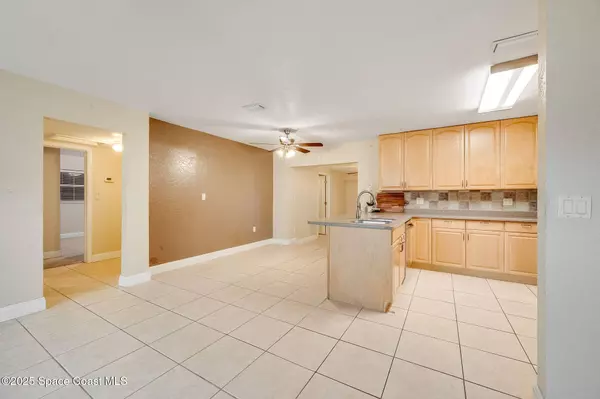 421 4th ST, Merritt Island, FL 32953