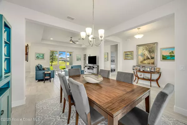 2003 Killian DR, Palm Bay, FL 32905