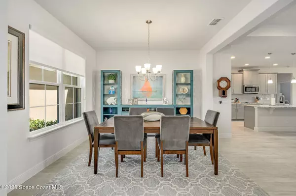 2003 Killian DR, Palm Bay, FL 32905