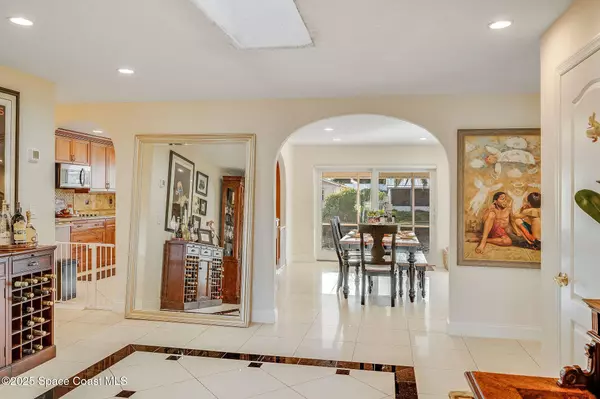 1480 W Riviera DR, Merritt Island, FL 32952