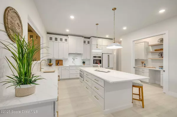 506 Topsail DR, Rockledge, FL 32955