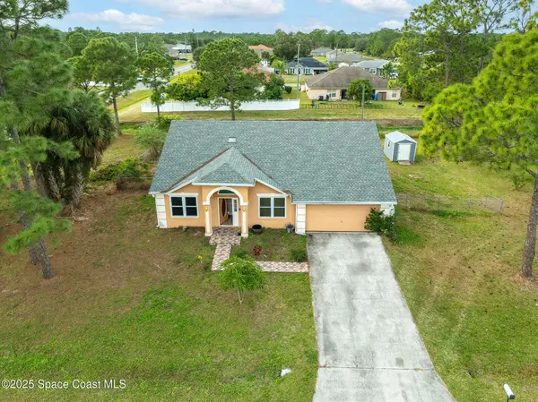 2898 Hagdom AVE SE, Palm Bay, FL 32909