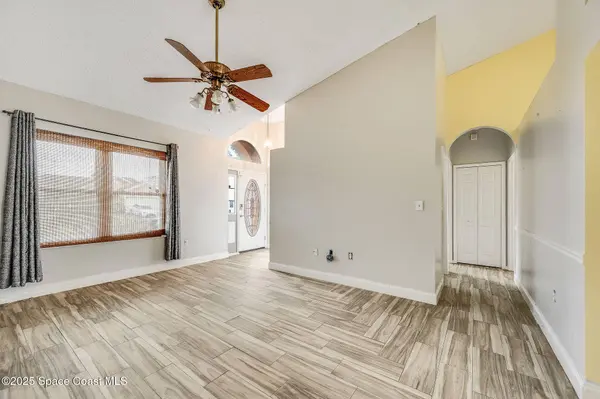 2898 Hagdom AVE SE, Palm Bay, FL 32909