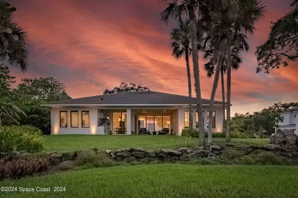 11 Bayshore CT, Rockledge, FL 32955