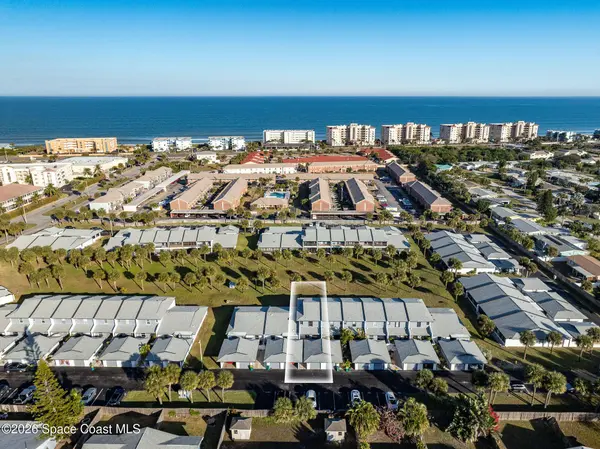 720 Palm Springs CIR, Indian Harbour Beach, FL 32937