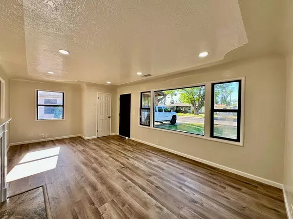 2329 Miller AVE, Modesto, CA 95354