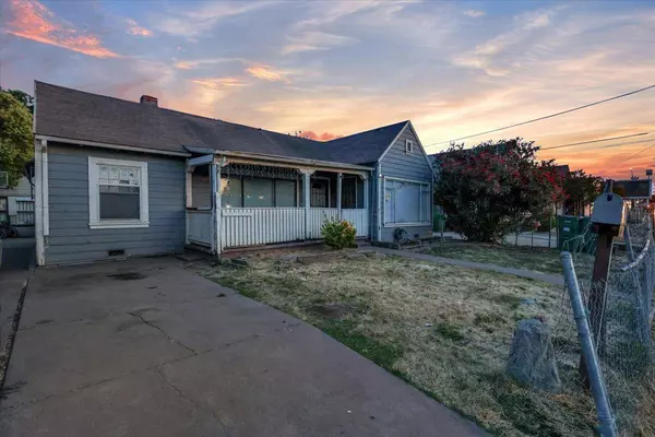 1534 E Harding WAY, Stockton, CA 95205