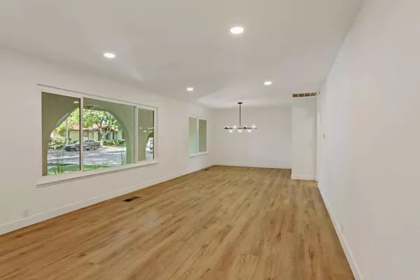 2629 Marblehead CIR, Modesto, CA 95355