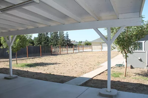 3341 Fresno ST, Denair, CA 95316