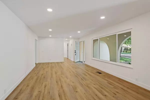 2629 Marblehead CIR, Modesto, CA 95355