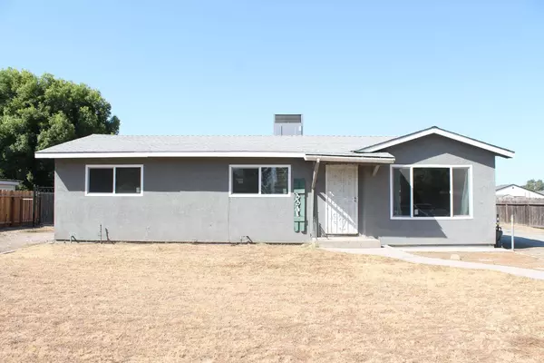 3341 Fresno ST, Denair, CA 95316