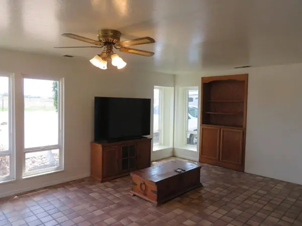 5061 Langworth RD, Oakdale, CA 95361