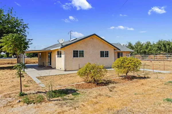14199 Bradbury RD, Delhi, CA 95315