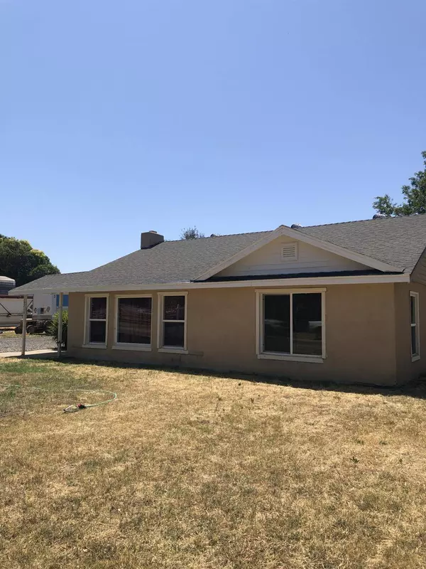 10213 Gray RD, Oakdale, CA 95361