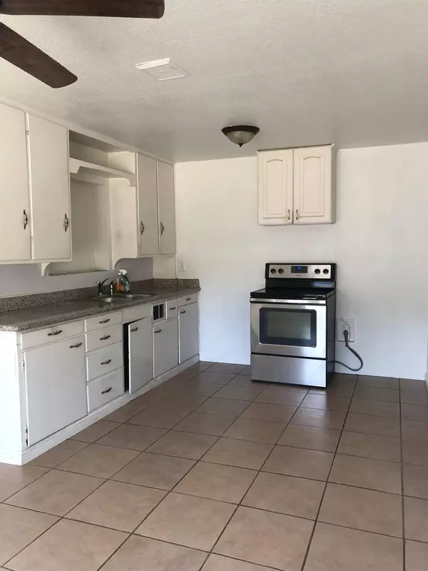 10213 Gray RD, Oakdale, CA 95361