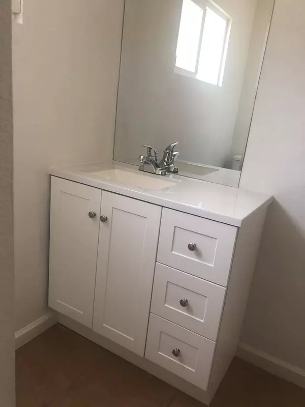 10213 Gray RD, Oakdale, CA 95361