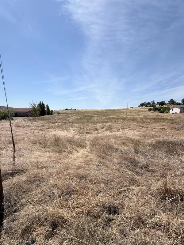 9777 Rastro WAY, La Grange, CA 95329