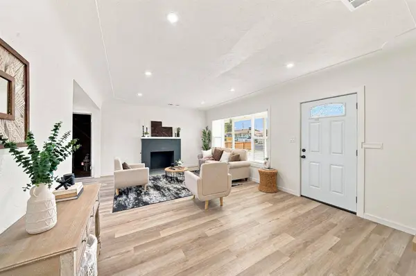 2213 Glendale AVE, Modesto, CA 95354
