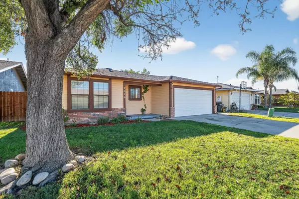 2016 Nimrood DR, Ceres, CA 95307