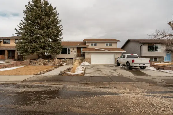 001-5701 46 street (1)