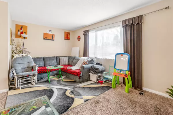 Duplex For Sale Lethbridge 