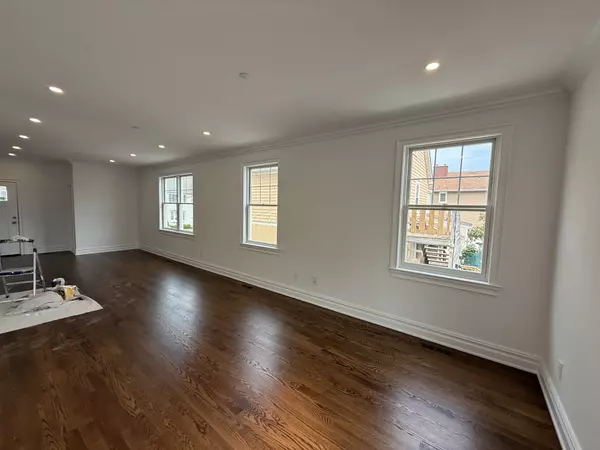 Harrison, NY 10528-2939,77 Congress St