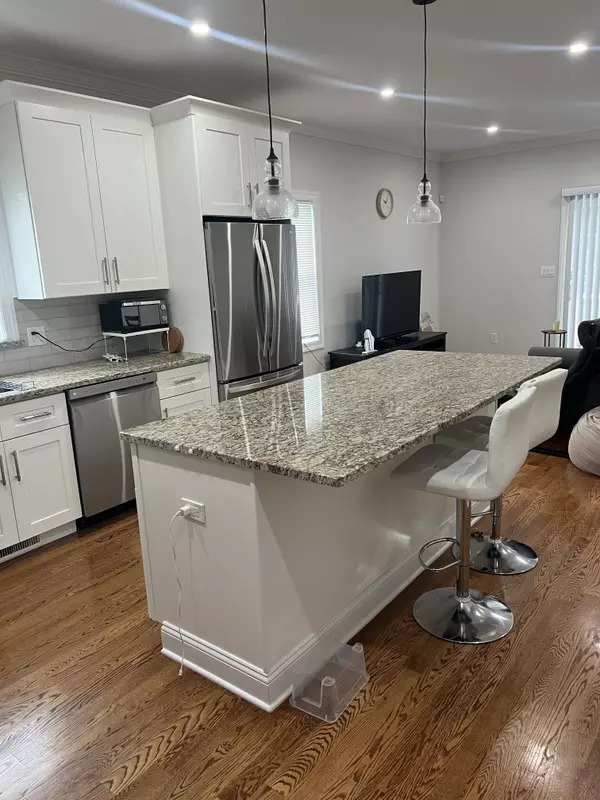 Harrison, NY 10528-2600,87 Bradford St